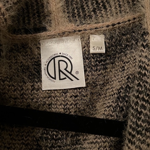 Leopard Print Cardigan - Picture 4 of 5